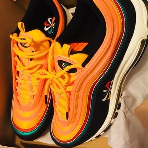 Men AIR MAX 97 size 11.5 BNWT limited new release!
